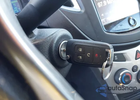 2016 Chevrolet Trax Lt z USA, uszkodzony, nr VIN 3GNCJLSB1GL268456